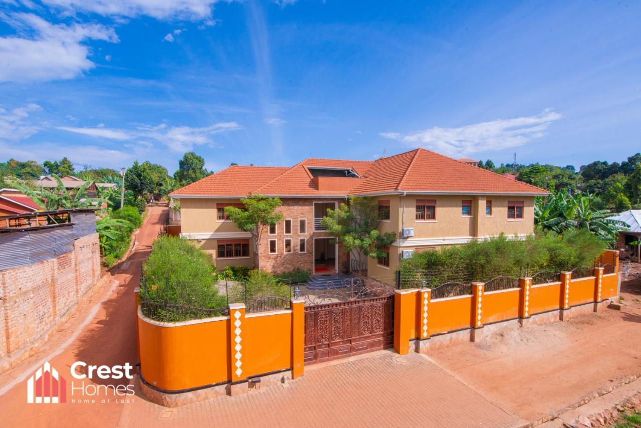 Crest Homes Uganda Kitende Extérieur photo