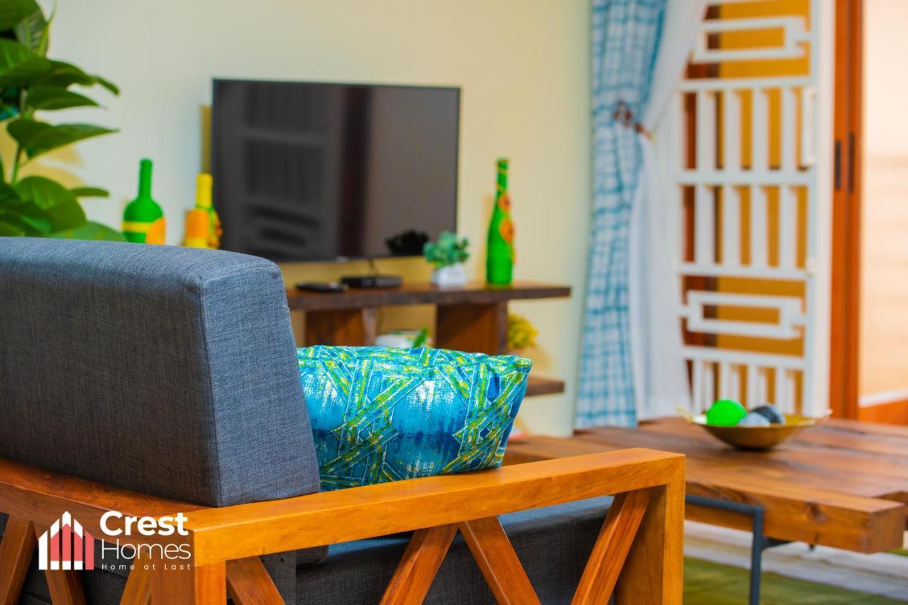 Crest Homes Uganda Kitende Extérieur photo