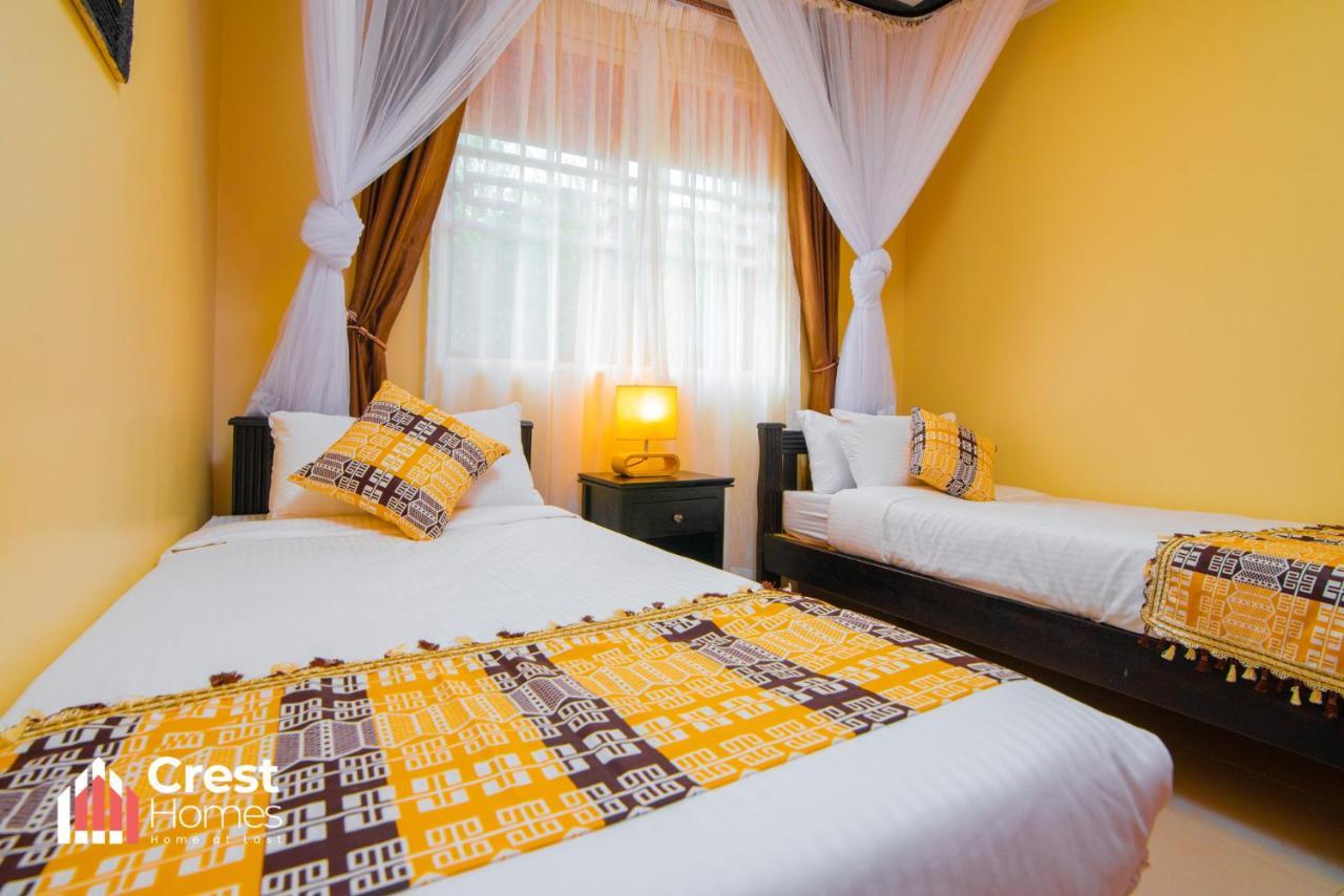 Crest Homes Uganda Kitende Extérieur photo