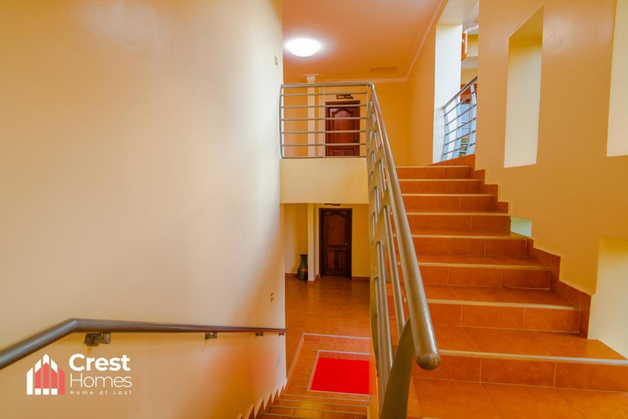 Crest Homes Uganda Kitende Extérieur photo